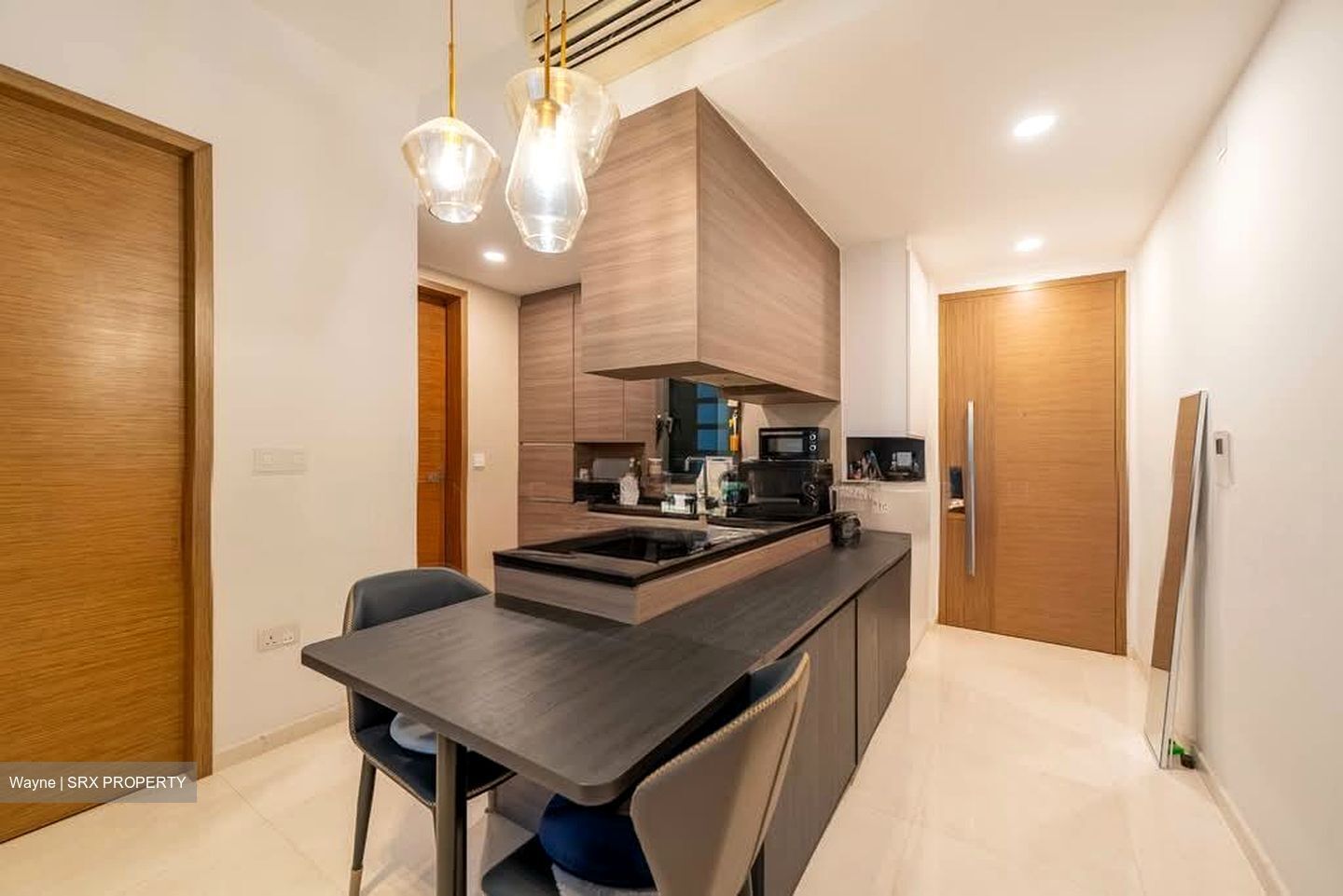 8 Saint Thomas (D9), Condominium #556451221